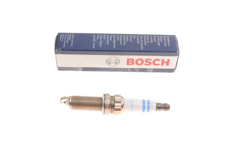 Свеча зажигания DS (CAPSA), CITROËN C4, PEUGEOT 308, ZR7SI IRIDIUM BOSCH (0242135518)