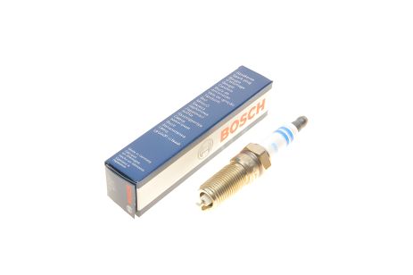 BOSCH свеча зажигания для FORD S-MAX, MONDEO, GALAXY (0242236678) BOSCH свеча зажигания для FORD S-MAX, MONDEO, GALAXY (0242236678)