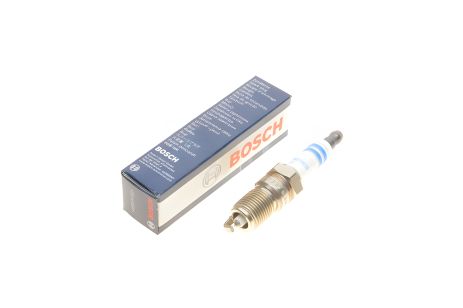 Свічка запалювання VOLVO V70, FORD S-MAX, MAZDA 3, HR6DPP33V BOSCH (0242240620)