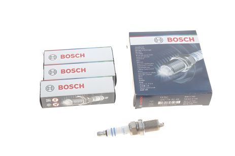 Свічка запалювання FR7DCE 0.8 4 шт. ваз 2110-16кл BOSCH (0242235912) - Spark Plug Kit