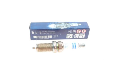 Свеча зажигания TOYOTA VENZA, HYUNDAI SANTA, FIAT 500, FR6HI332 IRIDIUM BOSCH (0242230584)