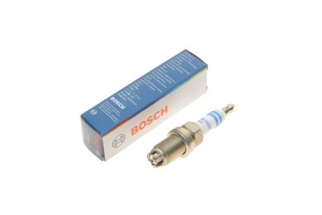 Свічка запалювання MERCEDES-BENZ CLK, MERCEDES-BENZ SLK, MERCEDES-BENZ E-CLASS, Standard Super FR7KTC, BOSCH (