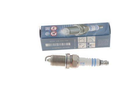 Свеча зажигания для HONDA INTEGRA, DAIHATSU TERIOS, ACURA INTEGRA, BOSCH (0242236541) Свеча зажигания для HONDA INTEGRA, DAIHATSU TERIOS, ACURA INTEGRA, BOSCH (0242236541)