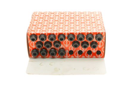 Комплект болтів ГБЦ MERCEDES-BENZ C-CLASS ELRING 476130 Комплект болтів ГБЦ MERCEDES-BENZ C-CLASS ELRING 476130