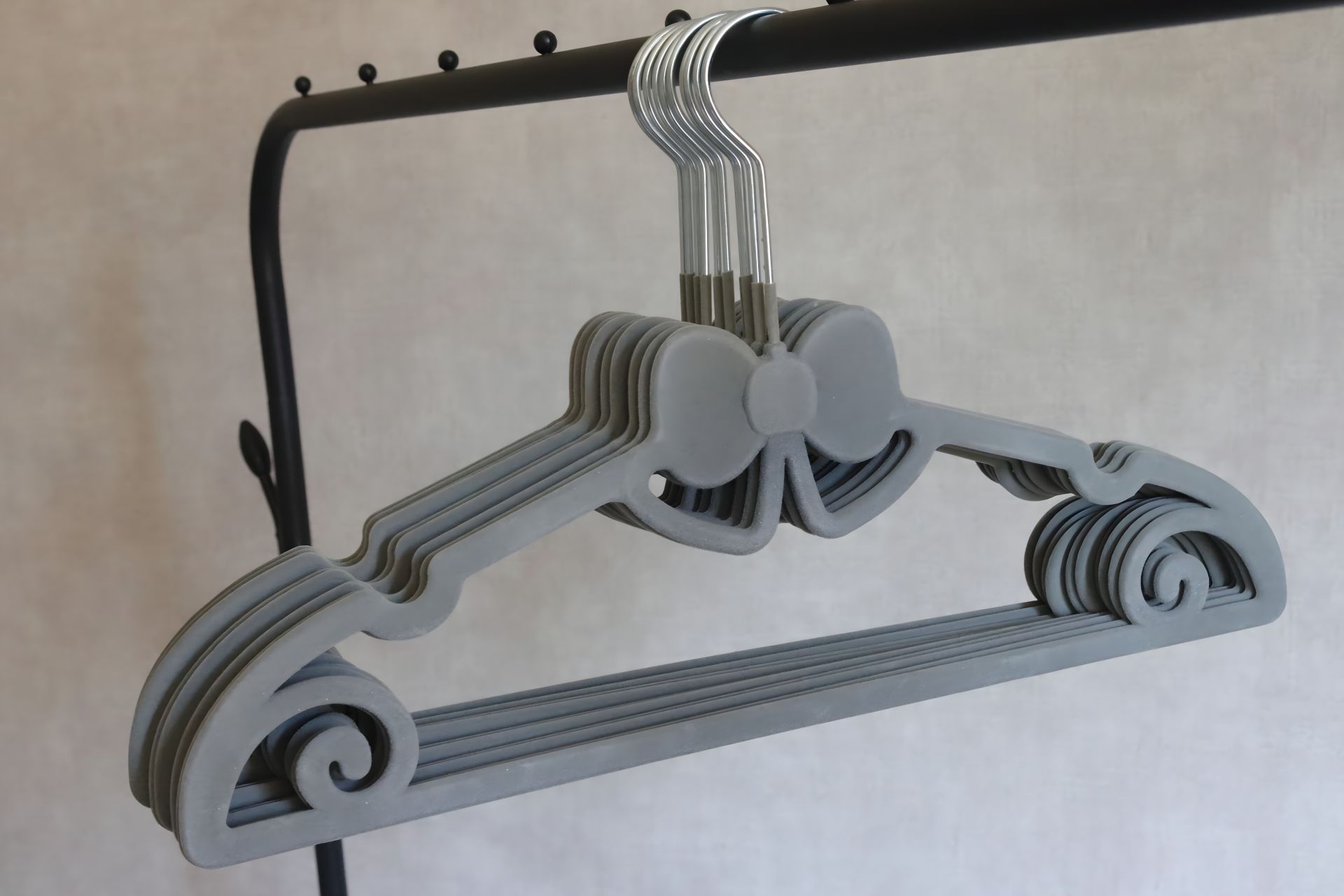 Набор вешалки для одежды Veluer 10 ПК 101072/серой Набор вешалки для одежды Veluer 10 ПК 101072/серой