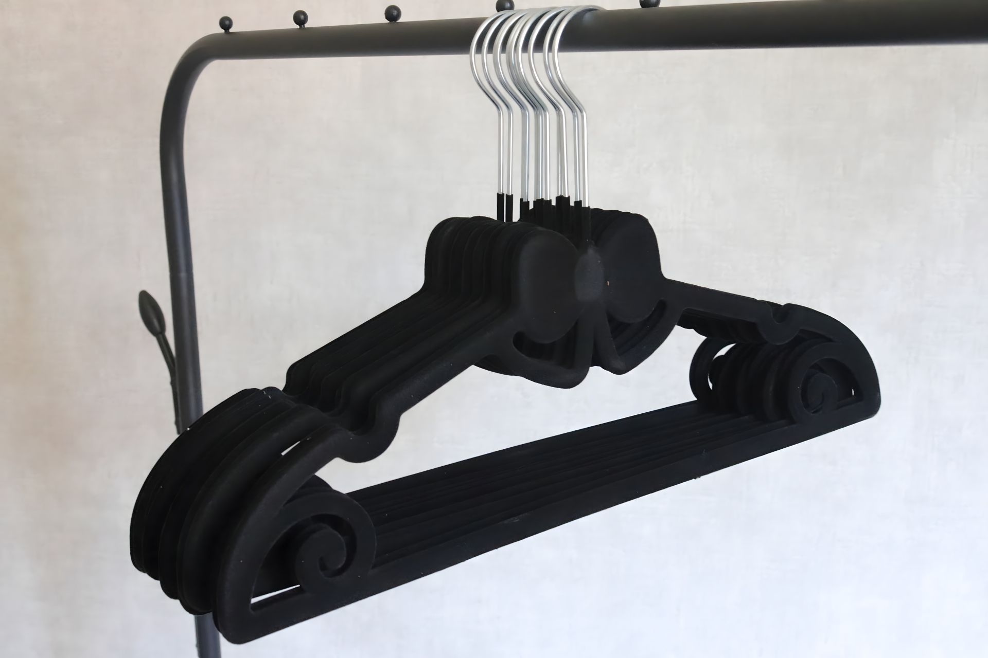 Вешалки для одежды Veluer, 10 шт, 101072/черный Вешалки для одежды Veluer, 10 шт, 101072/черный