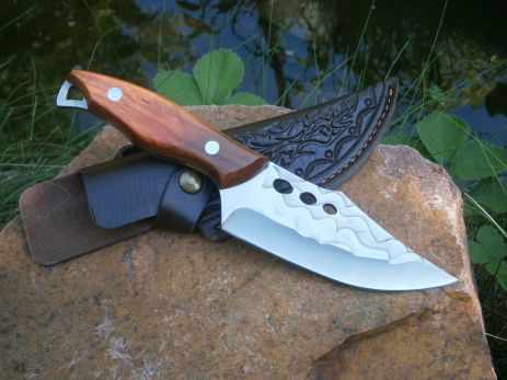 Ніж для туризму полювання риболовлі Sakuri Рremium Lux RT-6802 фултанг 22 см в чохлі