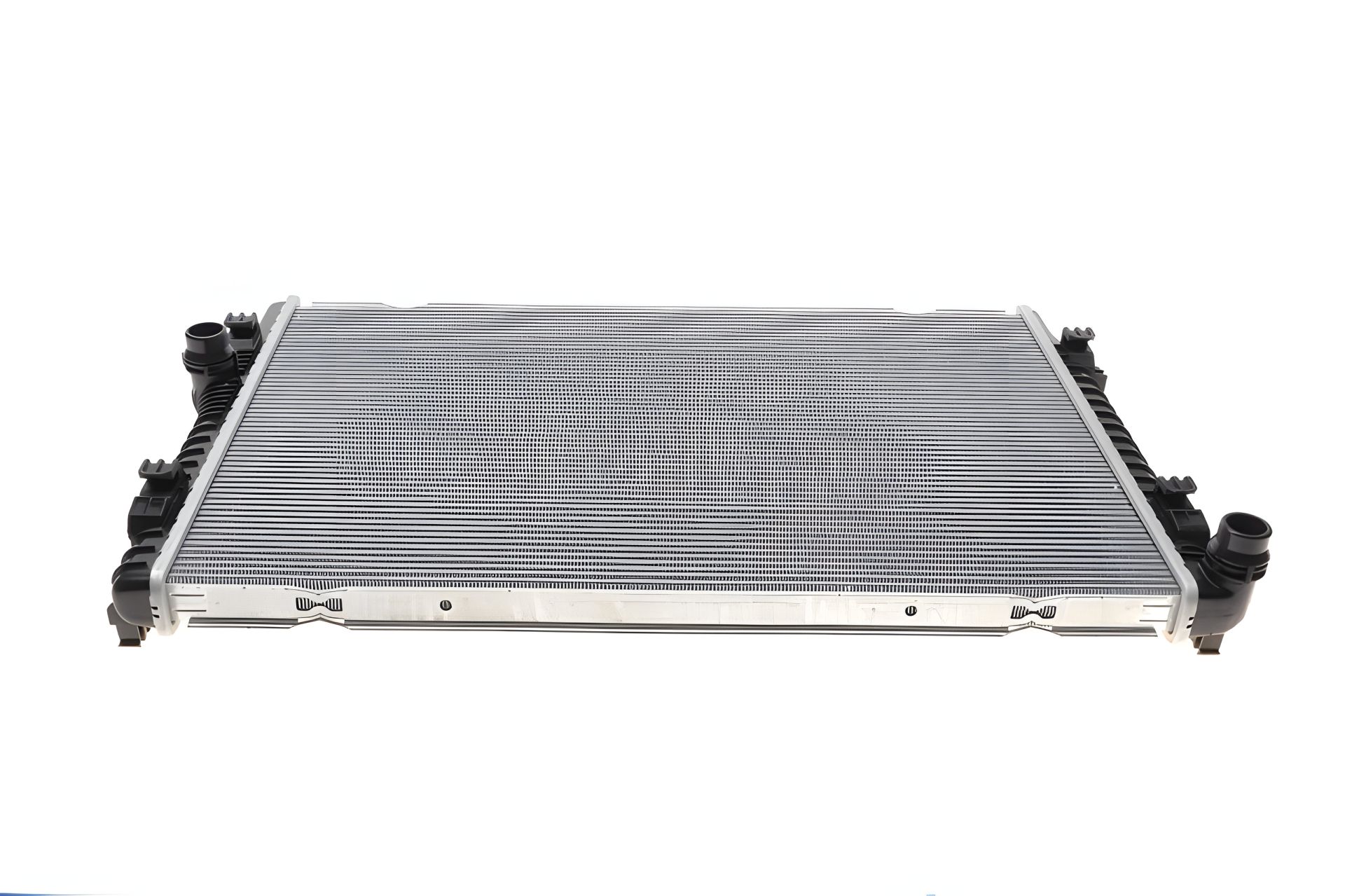 Радиатор охлаждения двигателя для AUDI A3/S3 и SKODA OCTAVIA III (5E) (13-) (NRF) Радиатор охлаждения двигателя для AUDI A3/S3 и SKODA OCTAVIA III (5E) (13-) (NRF)