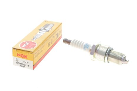 Свеча зажигания KIA MAGENTIS, SUZUKI WAGON, SUBARU LIBERO, NGK (4824)