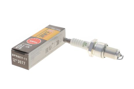Свічка запалювання DAIHATSU MOVE/HONDA CIVIC/TOYOTA COROLLA, NGK (3577) Свічка запалювання DAIHATSU MOVE/HONDA CIVIC/TOYOTA COROLLA, NGK (3577)