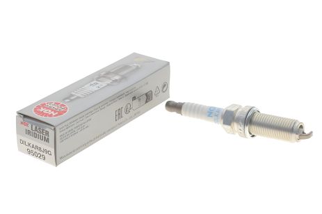 Свеча зажигания Laser Iridium для TOYOTA COROLLA, TOYOTA C-HR, TOYOTA AURIS, NGK (DILKAR8J9G, 95029)