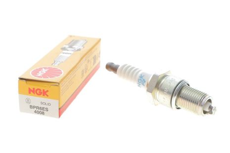 Свічка запалювання NGK (4008)