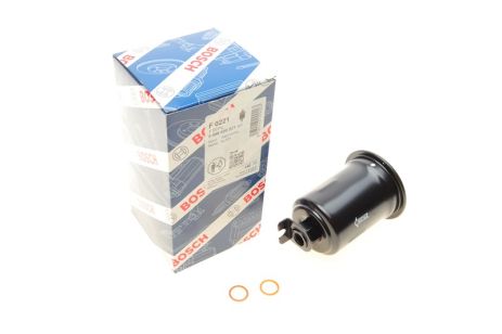 Фильтр топливный 0221 TOYOTA RAV4,Avensis,Camry 1,8i-2,2i 91-03, BOSCH (0986450221)