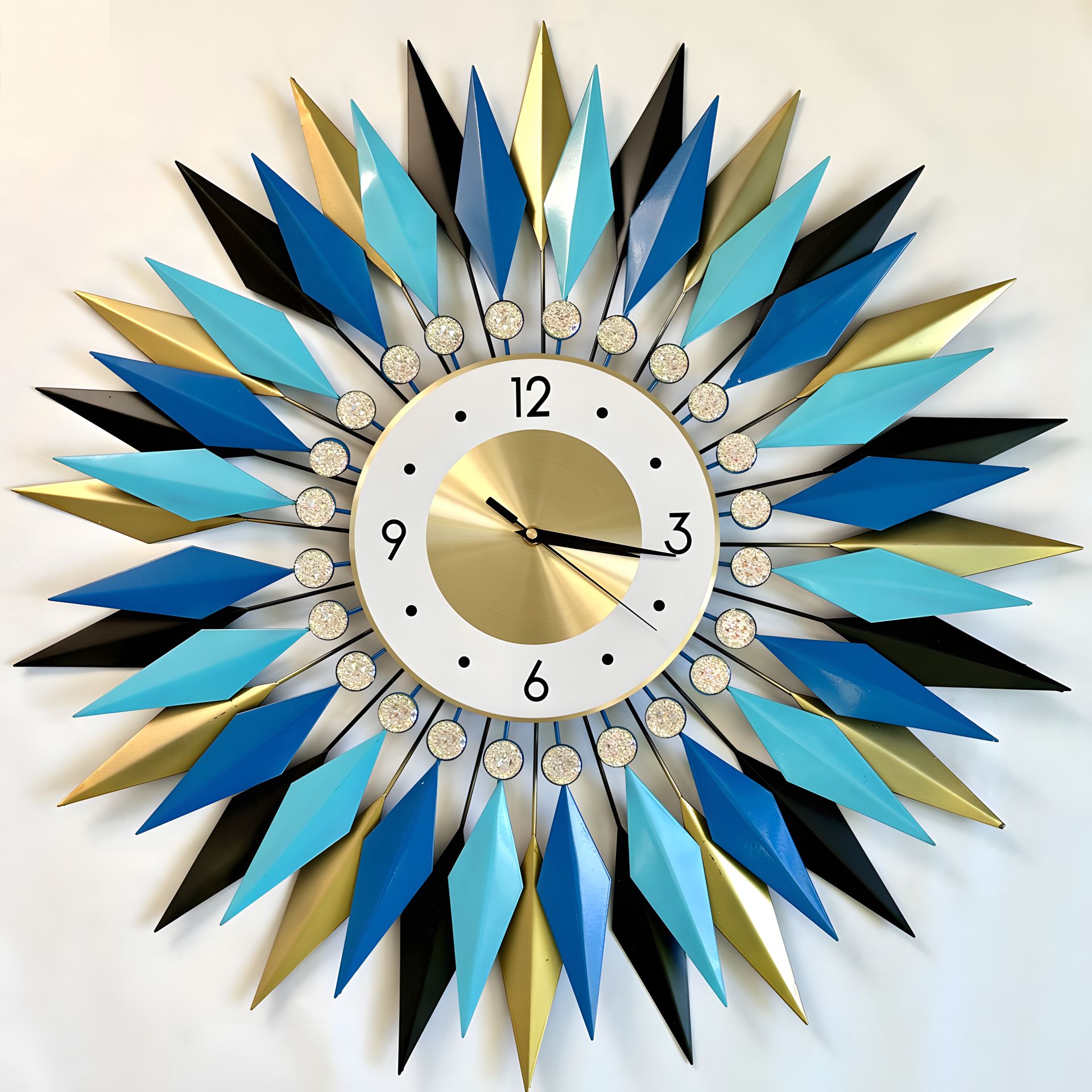 Етно-G безшумний гарний настінний годинник (70 cм), золотистий Етно-G безшумний гарний настінний годинник (70 cм), золотистий