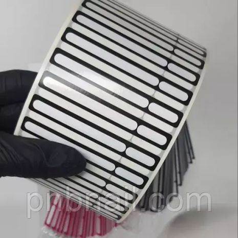 Наліпки на тіпси, рулон 50 шт ( 4 кольори в асортименті )