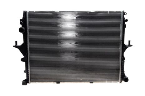 Радиатор охлаждения двигателя AUDI Q7, VW TOUAREG, NRF (53798)