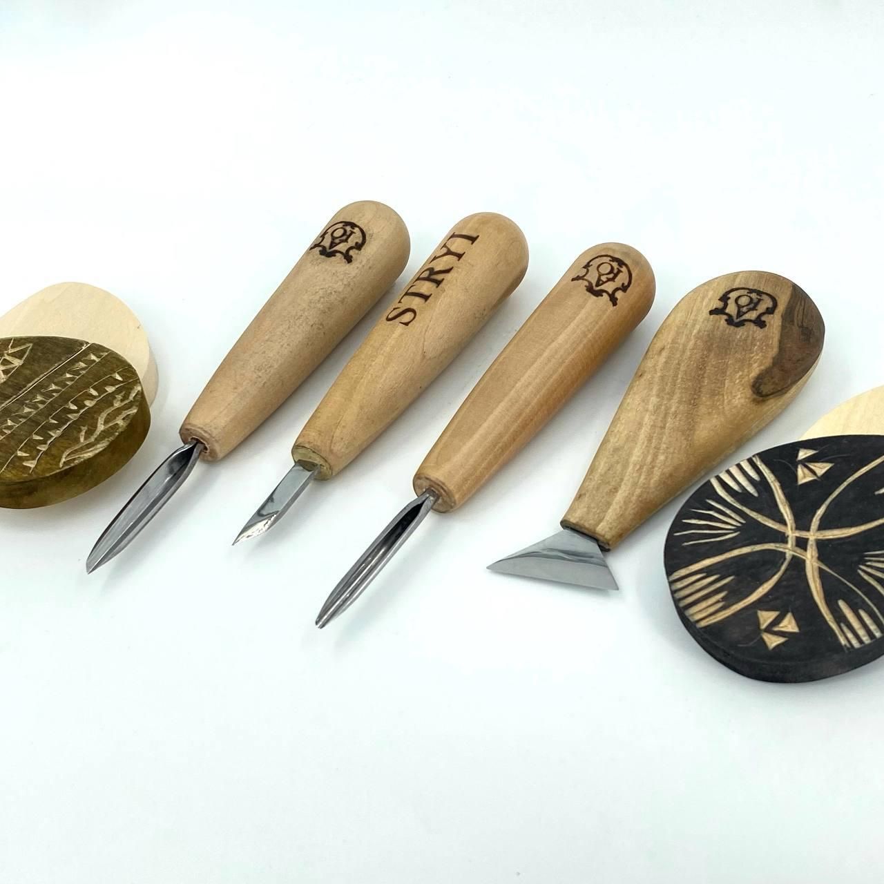 Набір інструментів для мікрорізьби, ліногравюри та гуцульського різьблення STRYI PROFI | 5 предметів Набір інструментів для мікрорізьби, ліногравюри та гуцульського різьблення STRYI PROFI | 5 предметів