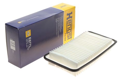 Фільтр повітряний TOYOTA AVENSIS, HENGST FILTER (E677L)