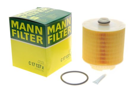 Фильтр воздушный AUDI A6, MANN-FILTER (C17137X)