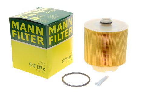 Повітряний фільтр AUDI A6, MANN-FILTER (C17137X)