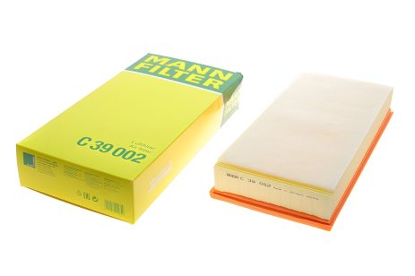 Головний повітряний фільтр AUDI Q7, VW TOUAREG, MANN (C39002) Головний повітряний фільтр AUDI Q7, VW TOUAREG, MANN (C39002)