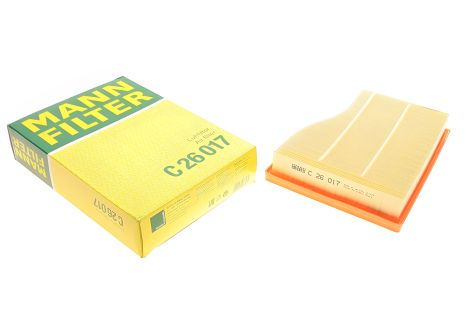 Фільтр повітряний Mercedes CLA MANN-FILTER (C26017)