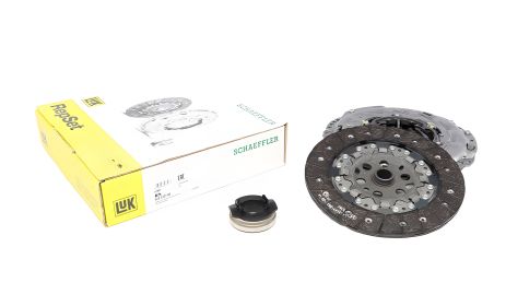 Полный комплект сцепления VW PASSAT, SKODA OCTAVIA, SEAT LEON, LUK (623322700)