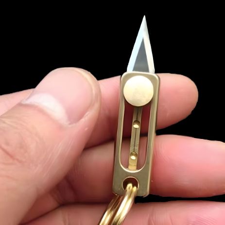 Скальпель-брелок для ключей