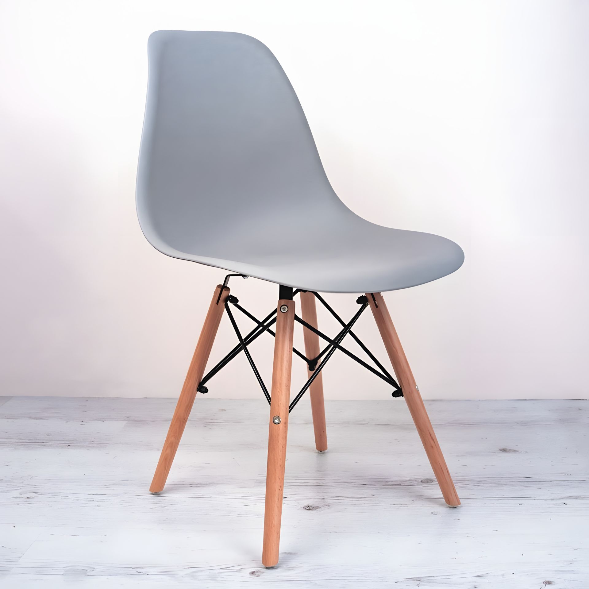 Сірий стілець Classic Сірий стілець Classic