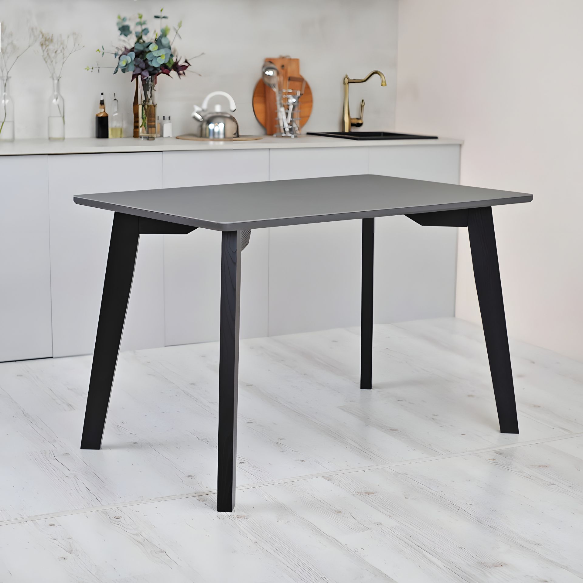 Обідній прямокутний стіл Onto Фабріціо Сірий Обідній прямокутний стіл Onto Фабріціо Сірий