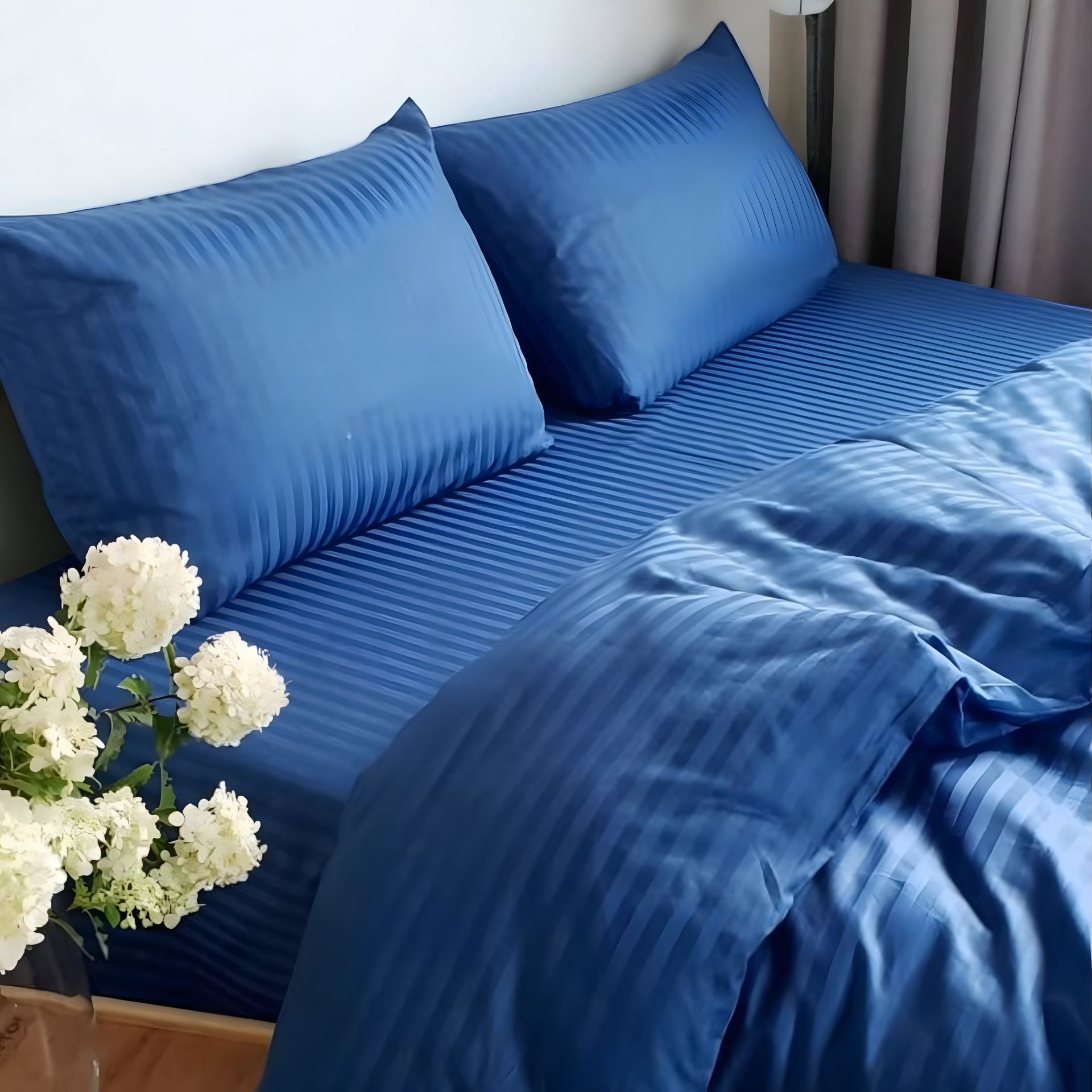 Комплект постільної білизни MakSon Elegant Blue полуторний, страйп-сатин, 100% бавовна (032-1145210С) Комплект постільної білизни MakSon Elegant Blue полуторний, страйп-сатин, 100% бавовна (032-1145210С)