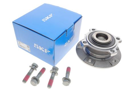 Ступиця BMW 5(E60,61)/6(E63,64) 2,0-4,8 F 01-10, SKF (VKBA3670)