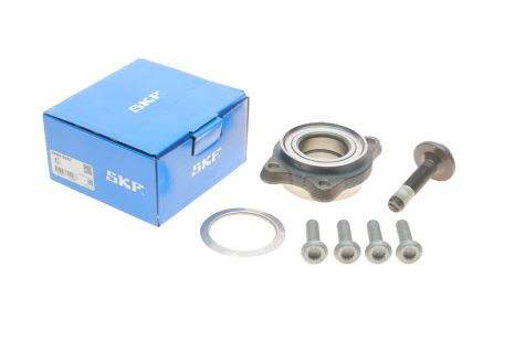Комплект подшипника ступицы AUDI A8, SKF (VKBA6557)