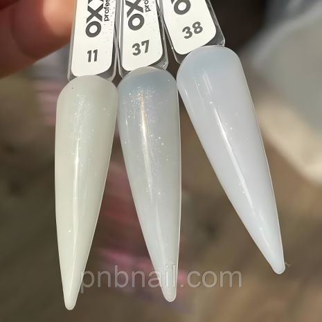 Cover BASE OXXI Professional # 35-40, 10 мл (колір 37)