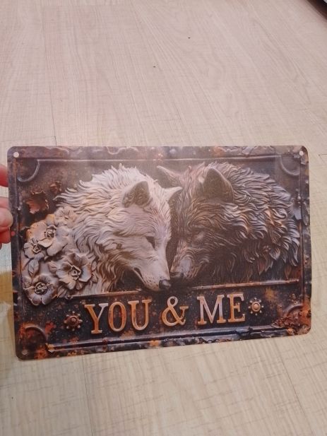 Декоративная табичка в гараж офис на стену волки