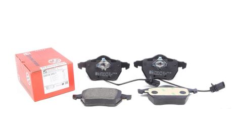 Комплект гальмівних колодок SEAT EXEO, SKODA SUPERB, VW PASSAT, ZIMMERMANN (230182001)