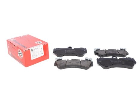 Комплект гальмівних колодок VW TOUAREG, PORSCHE CAYENNE, MB G-CLASS, ZIMMERMANN (236921651) Комплект гальмівних колодок VW TOUAREG, PORSCHE CAYENNE, MB G-CLASS, ZIMMERMANN (236921651)