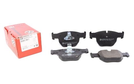 Комплект гальмівних колодок LAND ROVER, ZIMMERMANN (233971901) Комплект гальмівних колодок LAND ROVER, ZIMMERMANN (233971901)