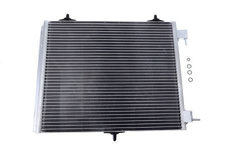 Конденсор кондиціонера для DS DS, PEUGEOT 208, VALEO (814095)