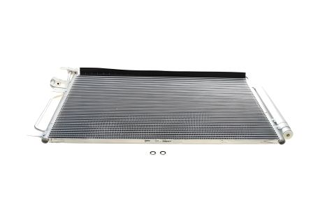Конденсор кондиціонера CHEVROLET CAPTIVA, OPEL ANTARA, VALEO (814166)
