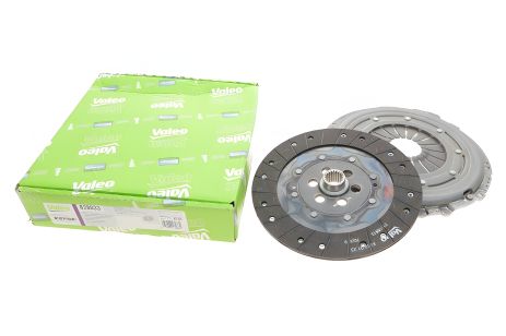 Готовое сцепление для RENAULT Kangoo II 1.5 dCi, VALEO (828033) D230 мм без выжимного (302057505R)