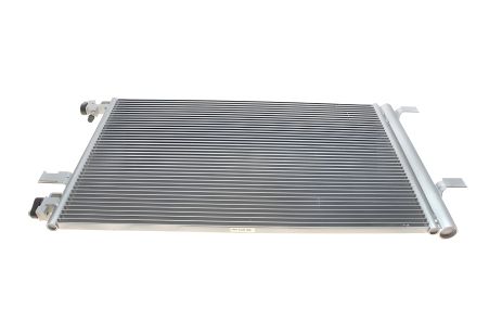 Конденсорный радиатор Opel Astra J 1.6 (12) (VALEO) 812661 Конденсорный радиатор Opel Astra J 1.6 (12) (VALEO) 812661