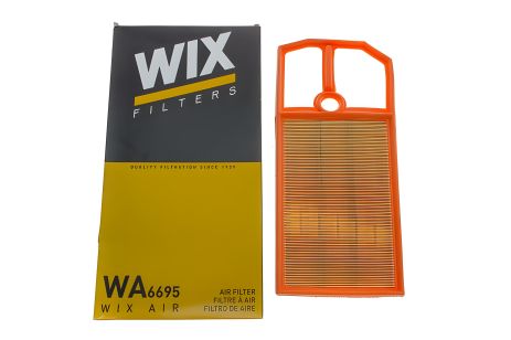 Воздушный фильтр для RENAULT LAGUNA, SKODA OCTAVIA, VW GOLF, WIX FILTERS (WA6695)