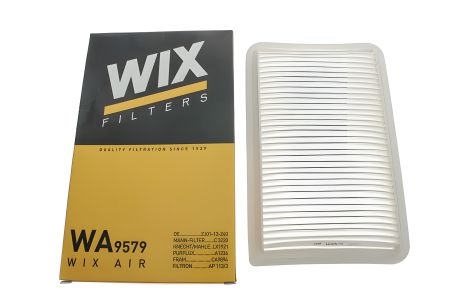Mazda 3 повітряний фільтр, WIX (WA9579) (ZJ01-13-Z40)