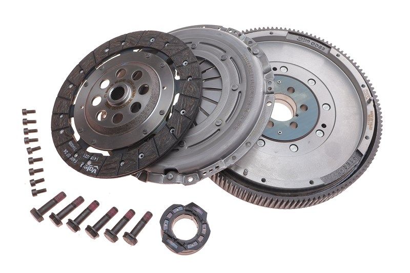Комплект сцепления SEAT LEON, VW TRANSPORTER, AUDI Q2, VALEO (837074) Комплект сцепления SEAT LEON, VW TRANSPORTER, AUDI Q2, VALEO (837074)