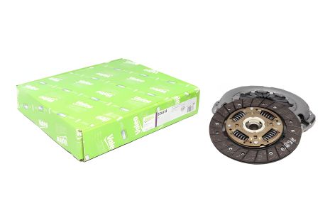 Зчеплення комплект для RENAULT DUSTER, DACIA DOKKER, NISSAN QASHQAI, VALEO (826818)