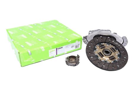 Комплект зчеплення Mitsubishi Lancer VII, VALEO (828600) Комплект зчеплення Mitsubishi Lancer VII, VALEO (828600)