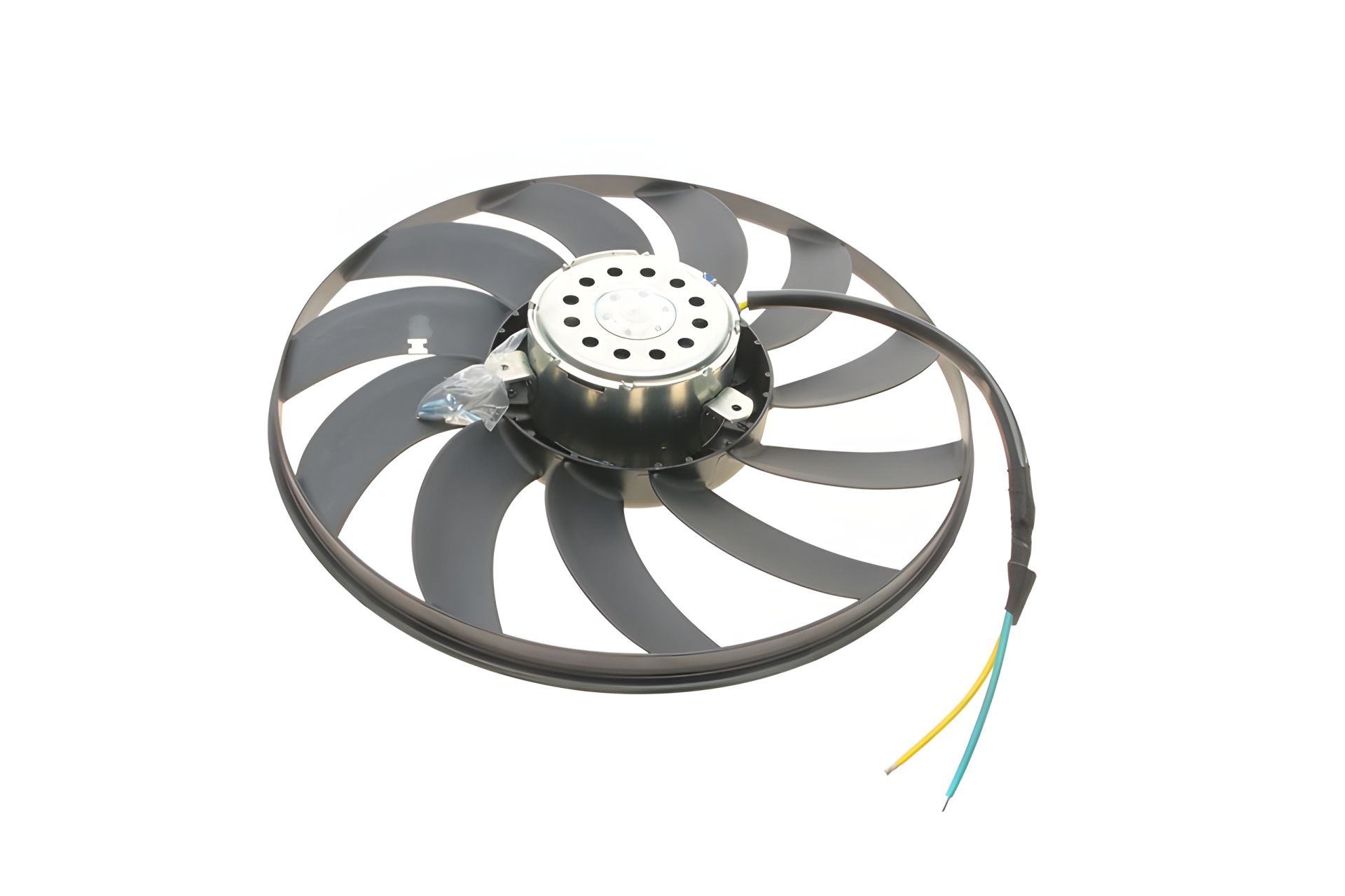 Вентилятор охолодження радіатора для SEAT EXEO, AUDI A4, A6, VIKA (99590016601) Вентилятор охолодження радіатора для SEAT EXEO, AUDI A4, A6, VIKA (99590016601)