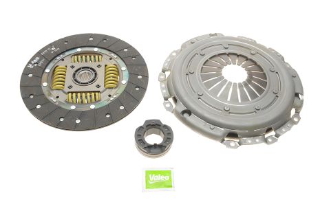 Комплект сцепления для VOLKSWAGEN Golf 2.0, VALEO (828002) Комплект сцепления для VOLKSWAGEN Golf 2.0, VALEO (828002)