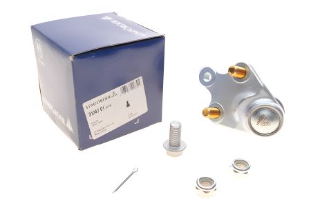 Кульова опора передня TOYOTA AVENSIS, LEMFORDER (3124701) Кульова опора передня TOYOTA AVENSIS, LEMFORDER (3124701)